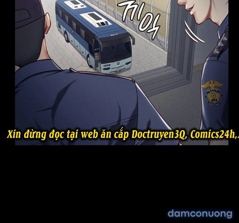 Nữ Tù Nhân 