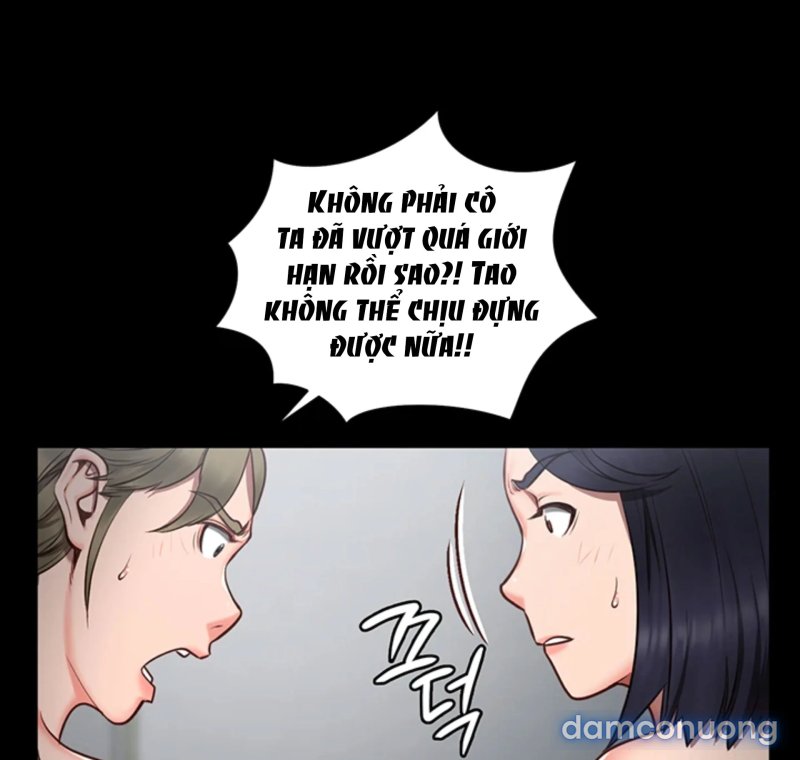 Nữ Tù Nhân 