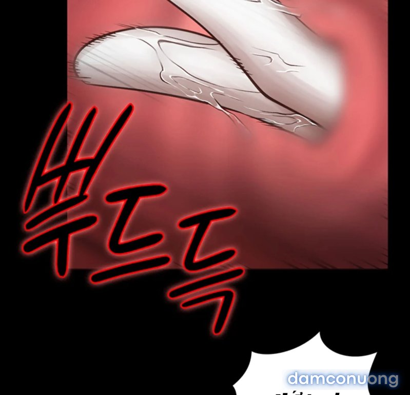 Nữ Tù Nhân 