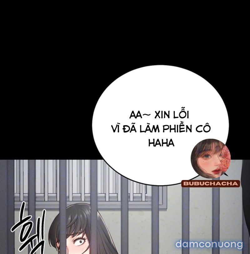 Nữ Tù Nhân 