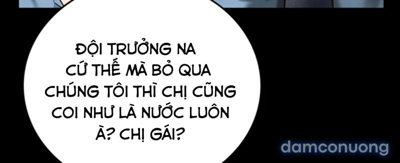 Nữ Tù Nhân 