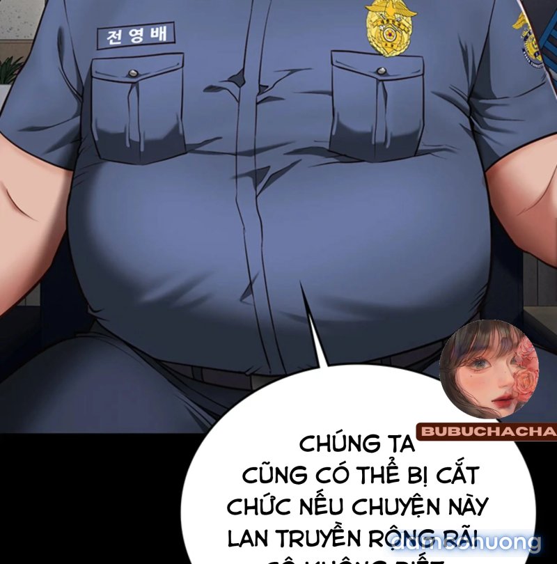 Nữ Tù Nhân 