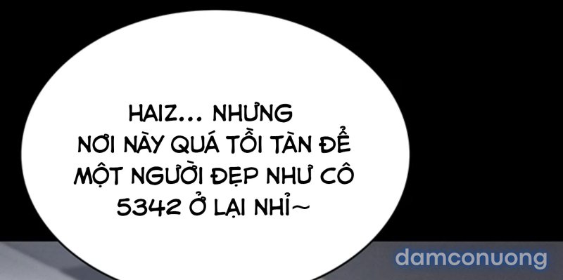 Nữ Tù Nhân 