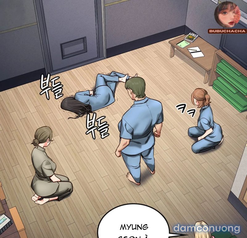 Nữ Tù Nhân 