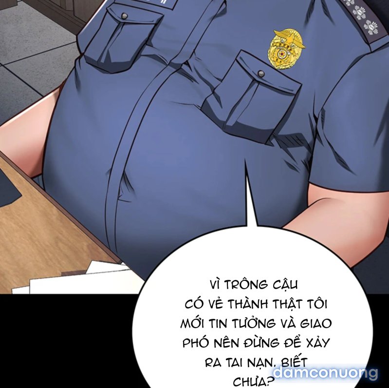 Nữ Tù Nhân 