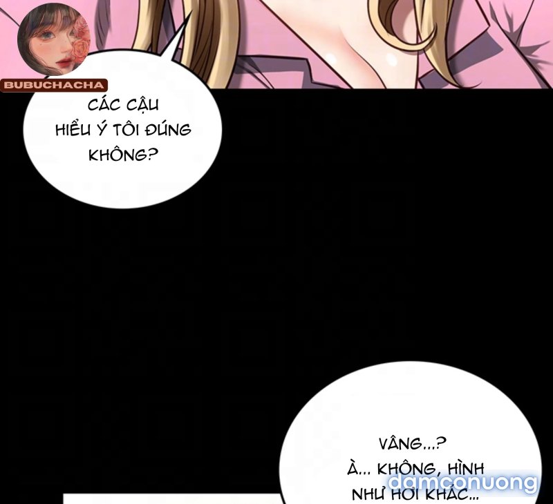 Nữ Tù Nhân 