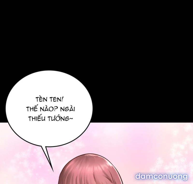 Nữ Tù Nhân 