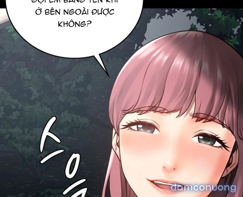 Nữ Tù Nhân 