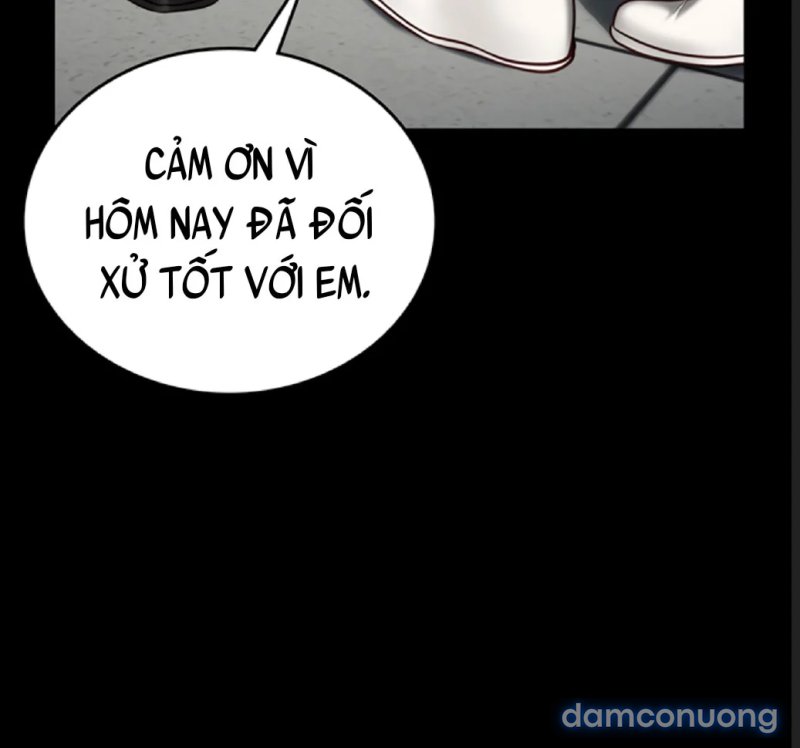 Nữ Tù Nhân 