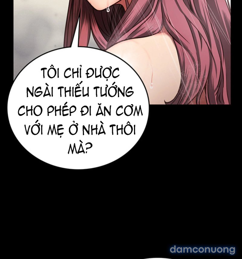 Nữ Tù Nhân 