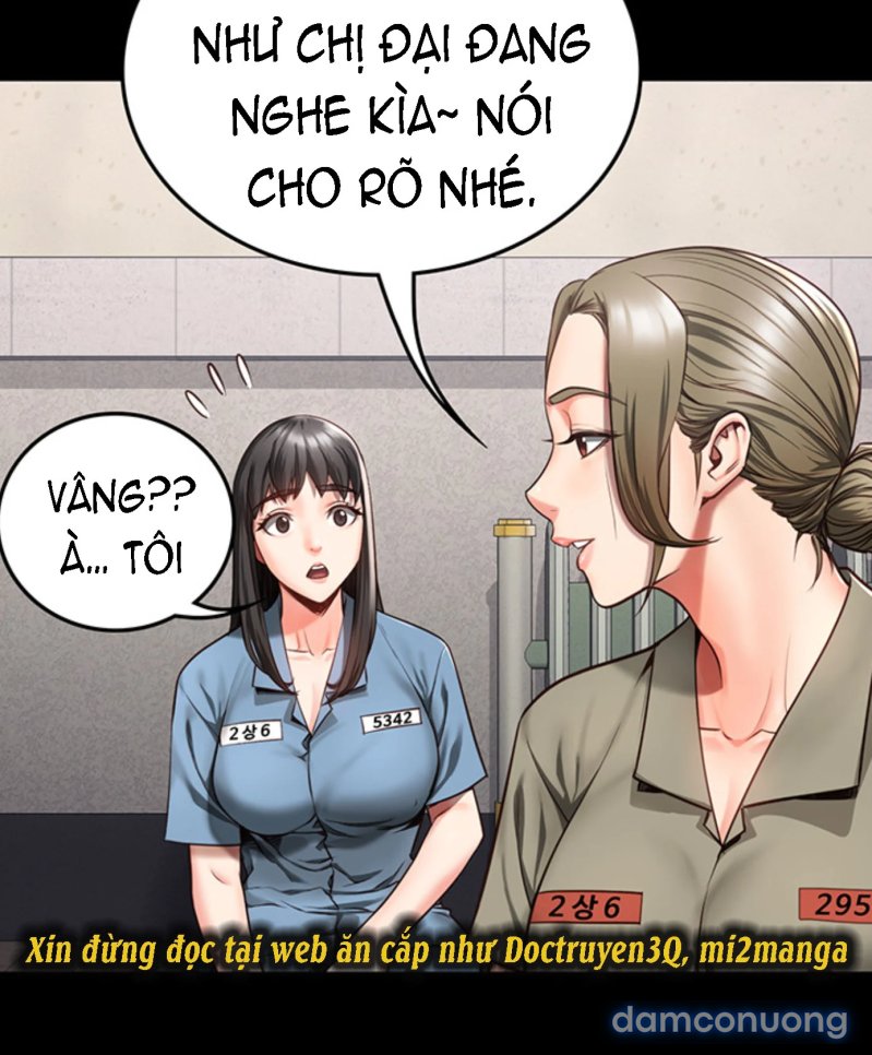 Nữ Tù Nhân 