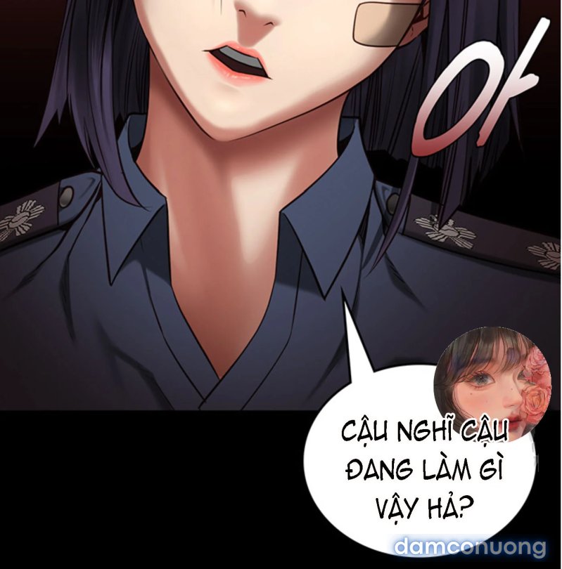 Nữ Tù Nhân 