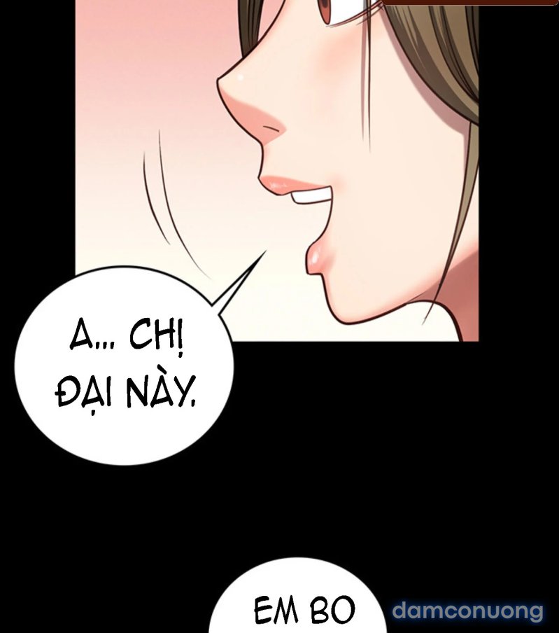 Nữ Tù Nhân 