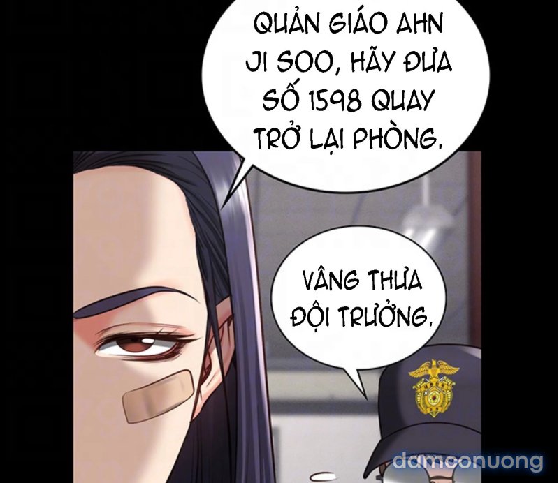 Nữ Tù Nhân 