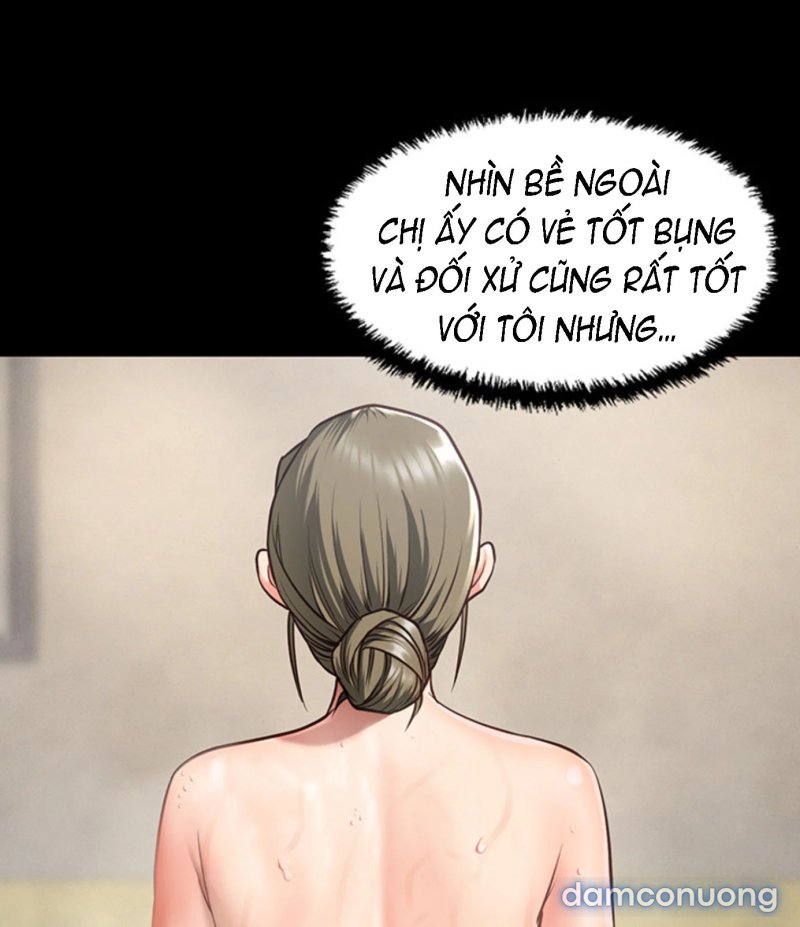 Nữ Tù Nhân 