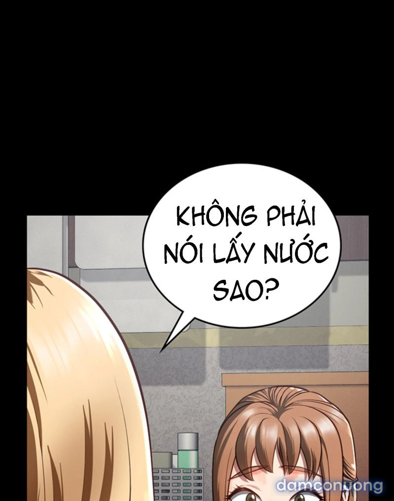 Nữ Tù Nhân 