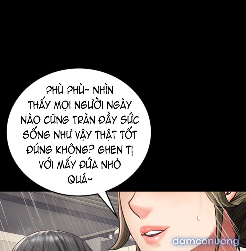 Nữ Tù Nhân 