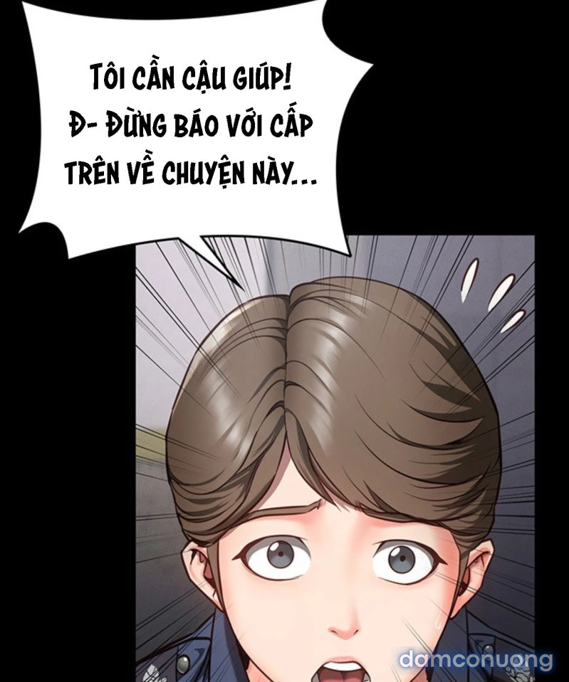 Nữ Tù Nhân 