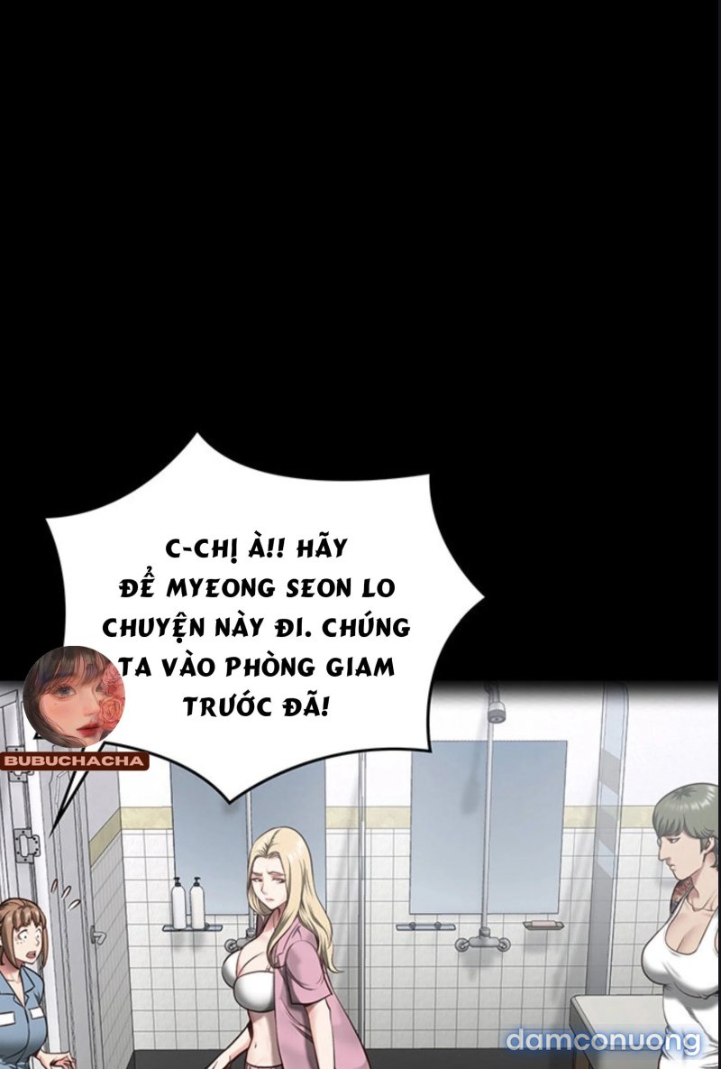 Nữ Tù Nhân 
