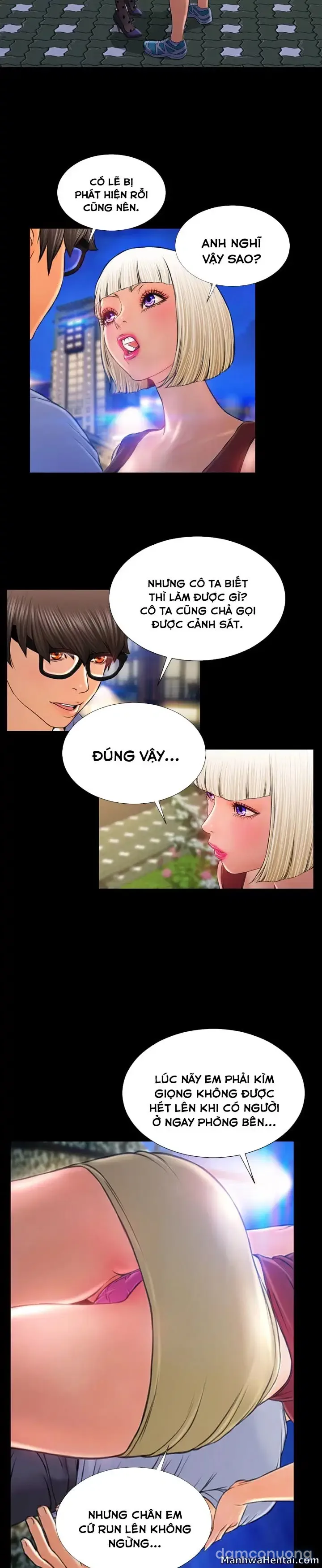 Em gái bán hàng sextoy 