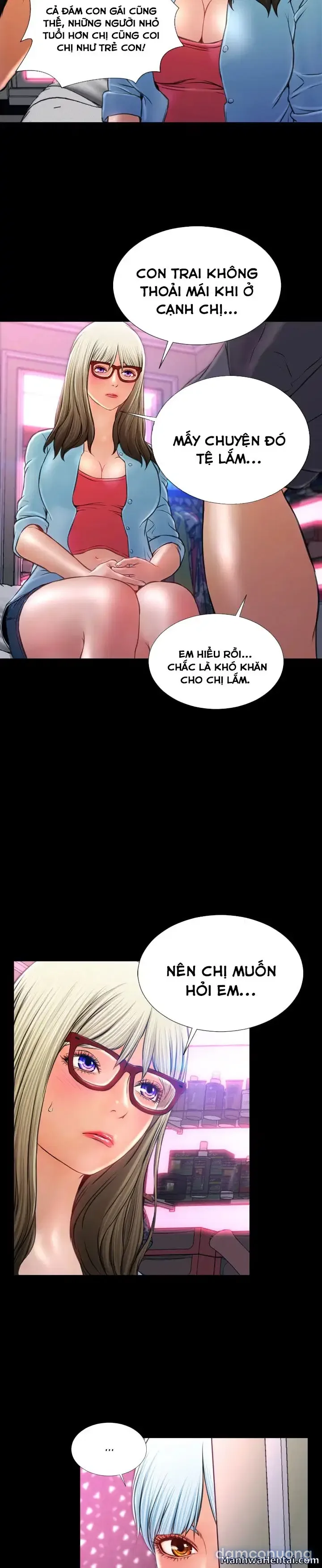 Em gái bán hàng sextoy 