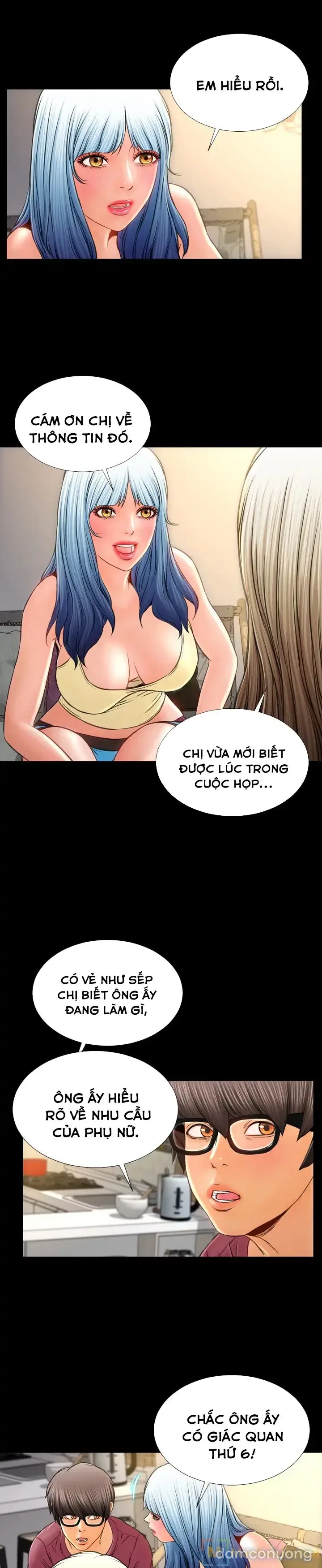 Em gái bán hàng sextoy 