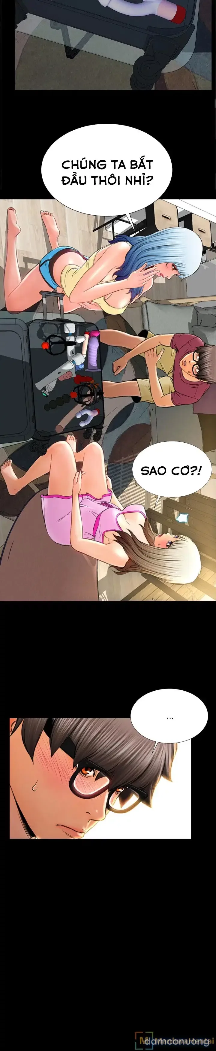 Em gái bán hàng sextoy 