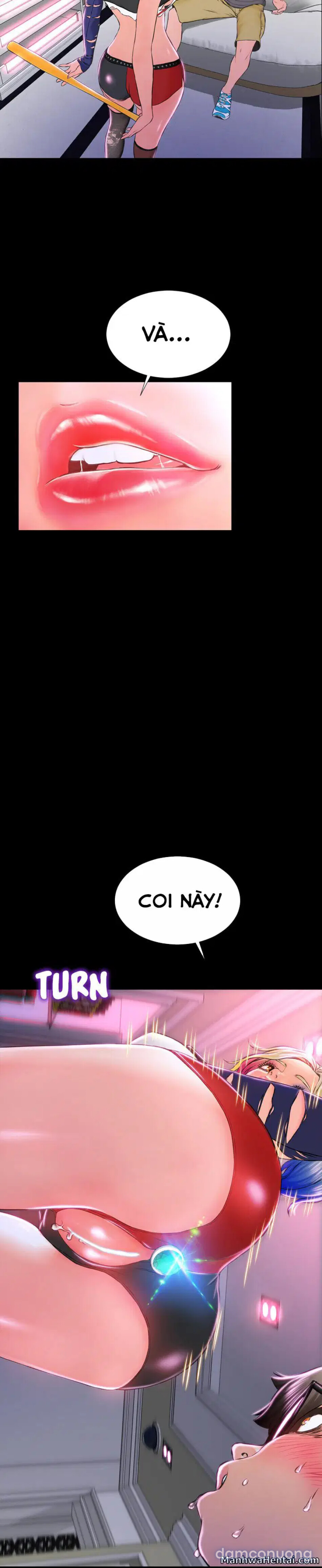 Em gái bán hàng sextoy 