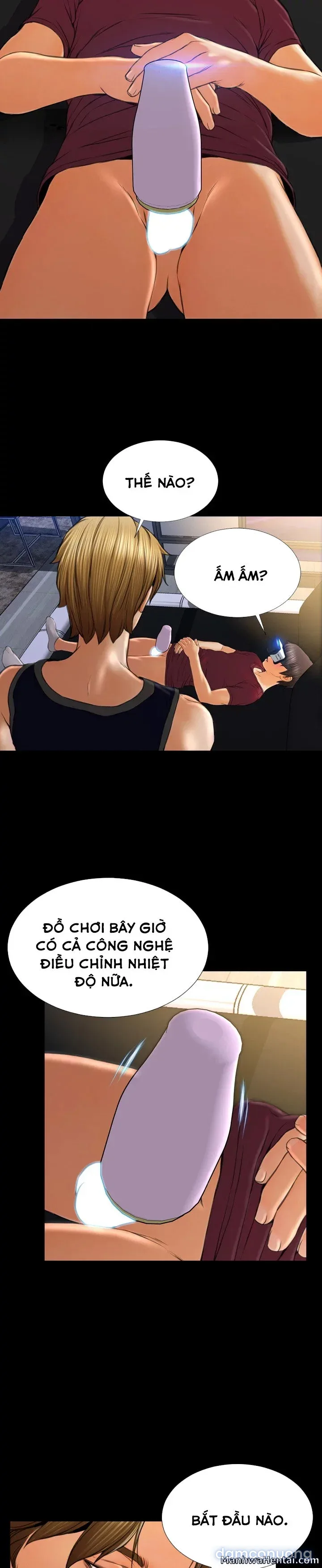 Em gái bán hàng sextoy 