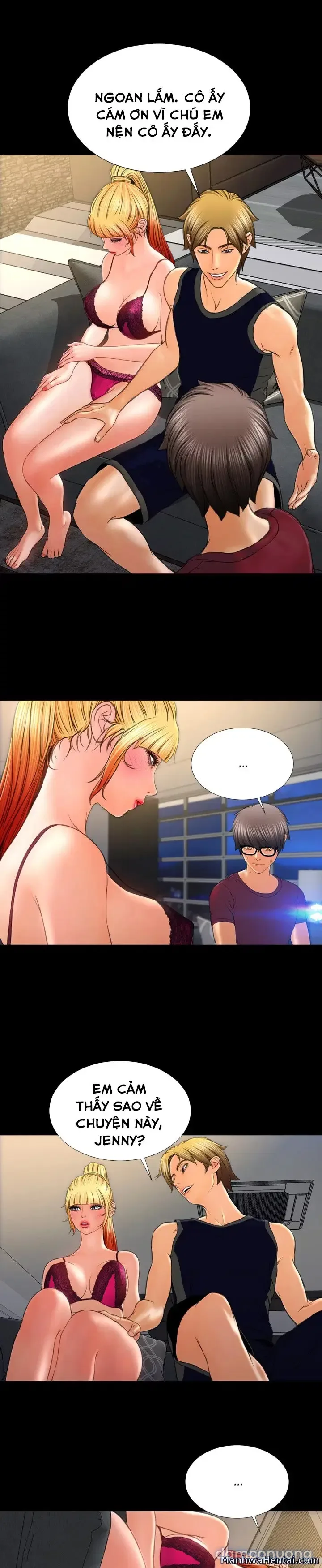 Em gái bán hàng sextoy 