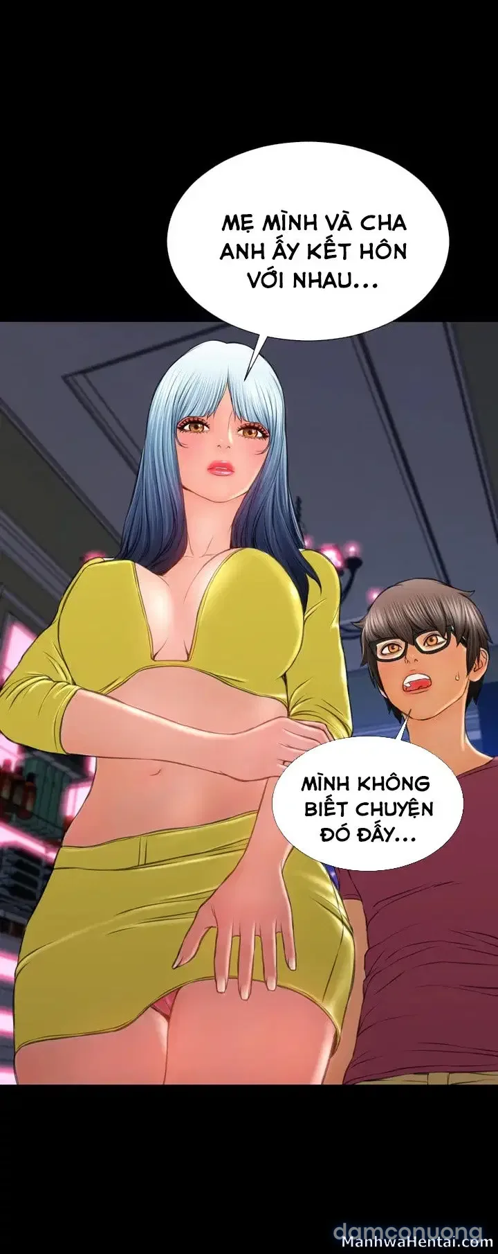 Em gái bán hàng sextoy 