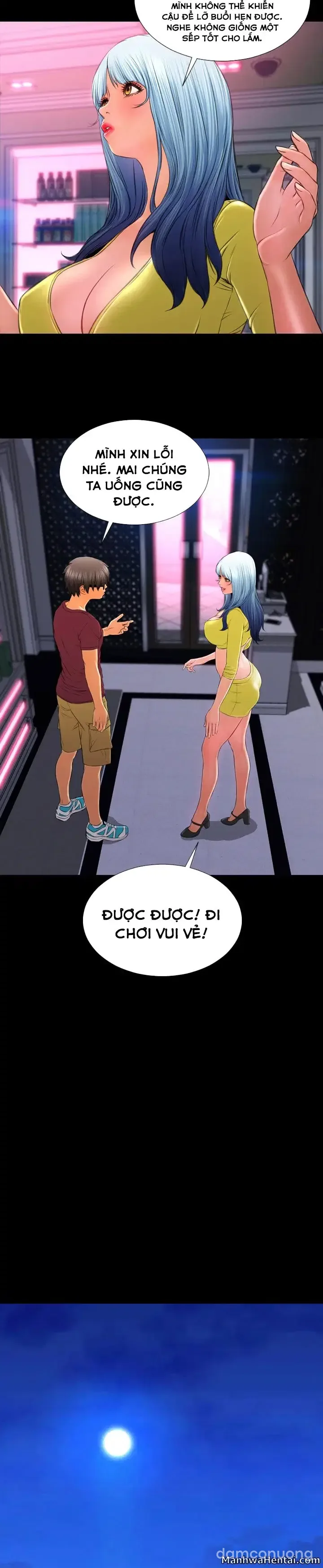 Em gái bán hàng sextoy 