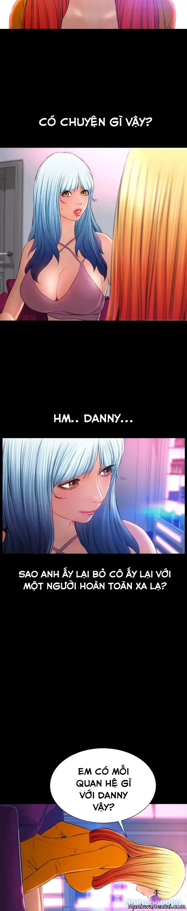 Em gái bán hàng sextoy 