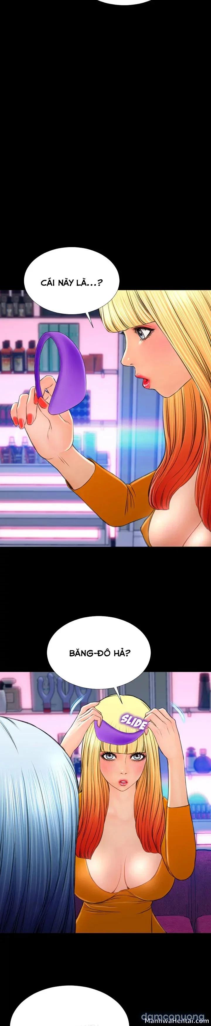 Em gái bán hàng sextoy 