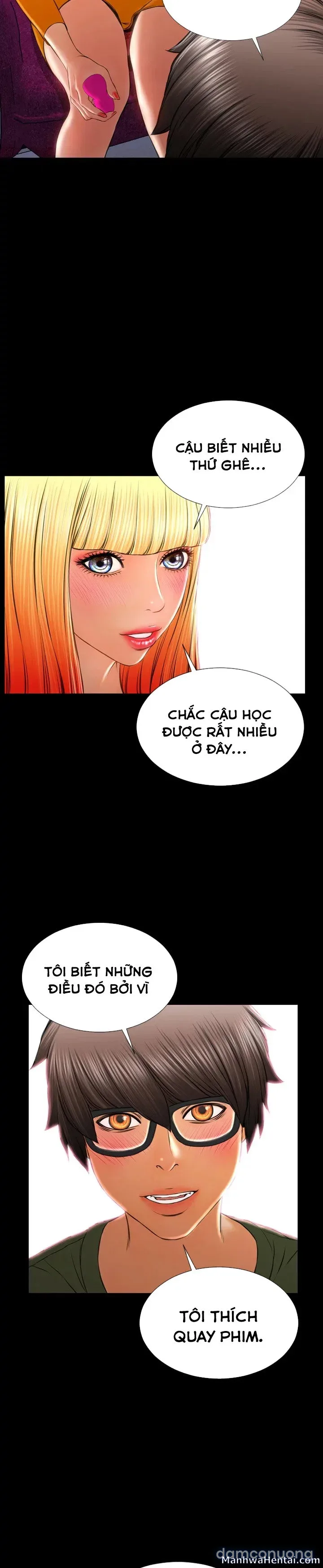 Em gái bán hàng sextoy 