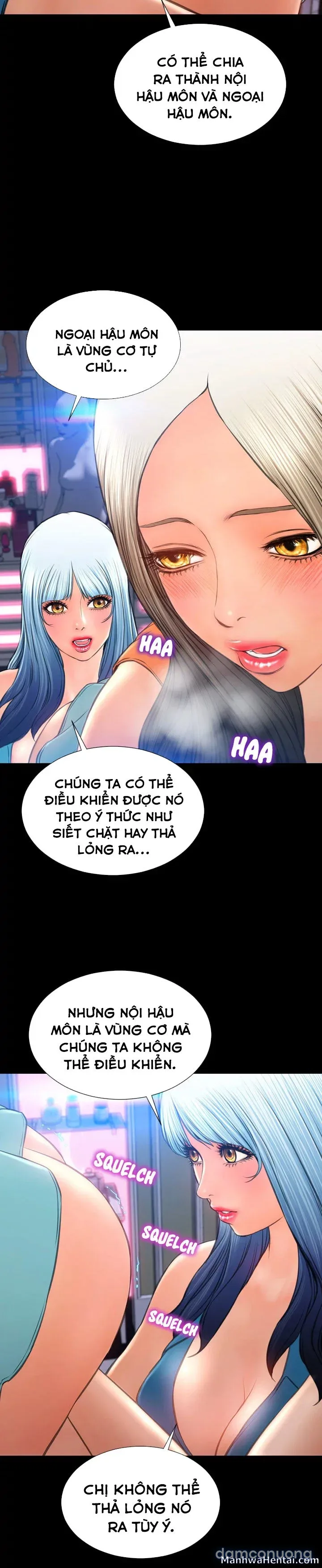 Em gái bán hàng sextoy 
