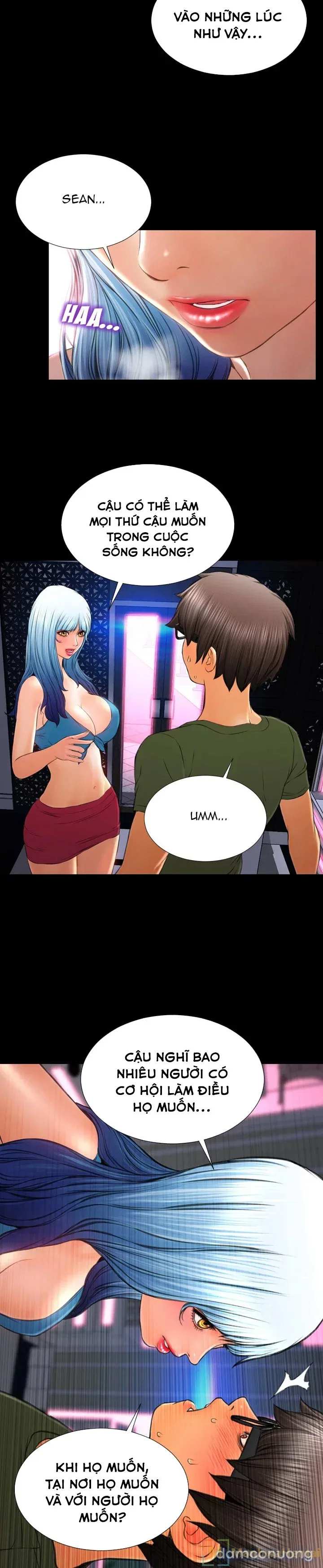 Em gái bán hàng sextoy 