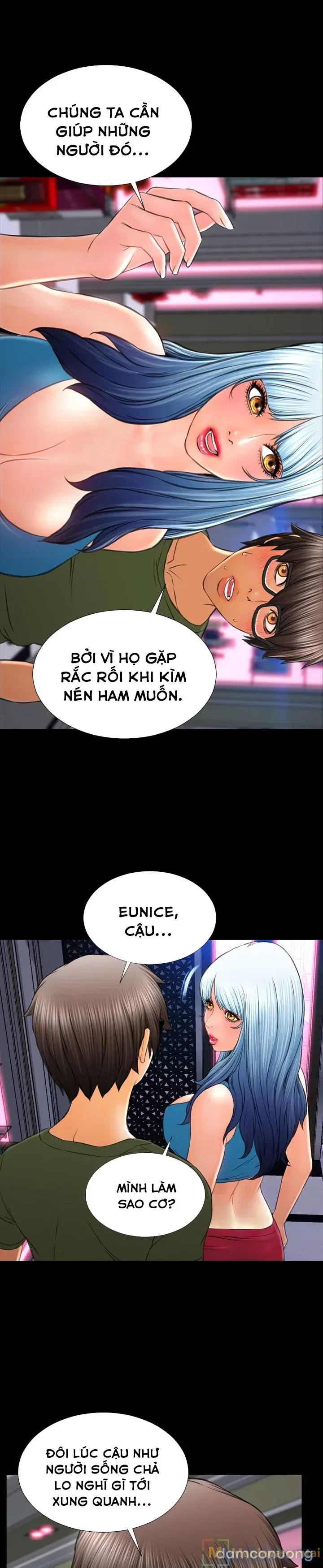 Em gái bán hàng sextoy 