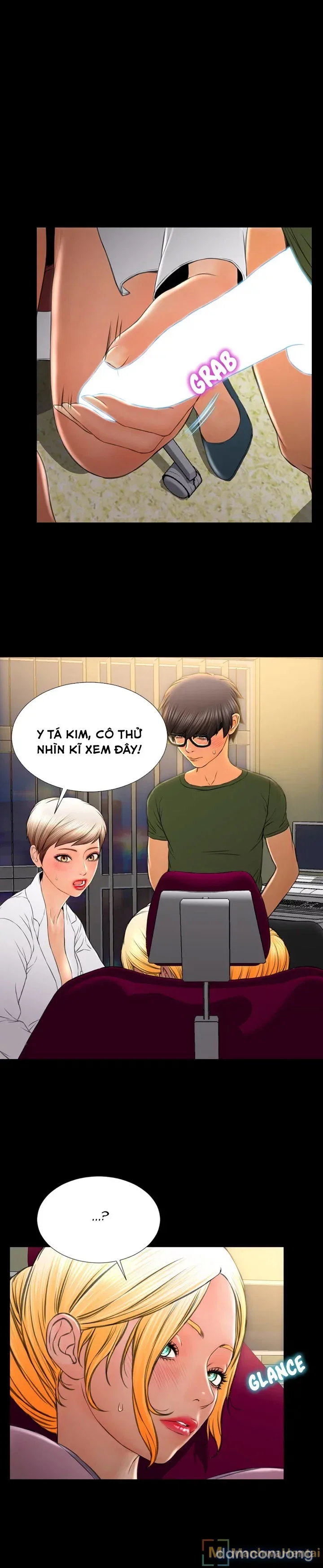 Em gái bán hàng sextoy 
