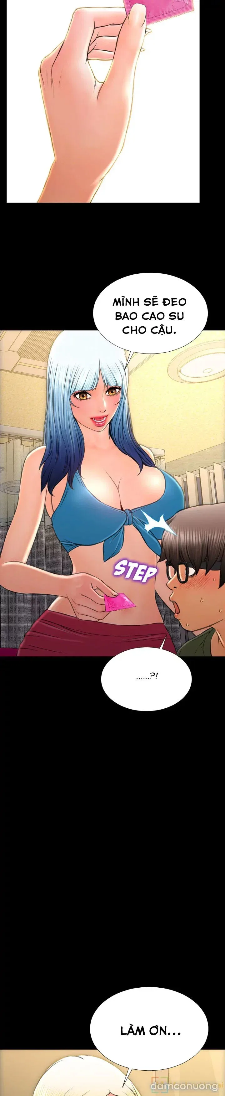 Em gái bán hàng sextoy 