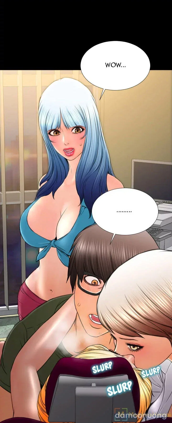Em gái bán hàng sextoy 