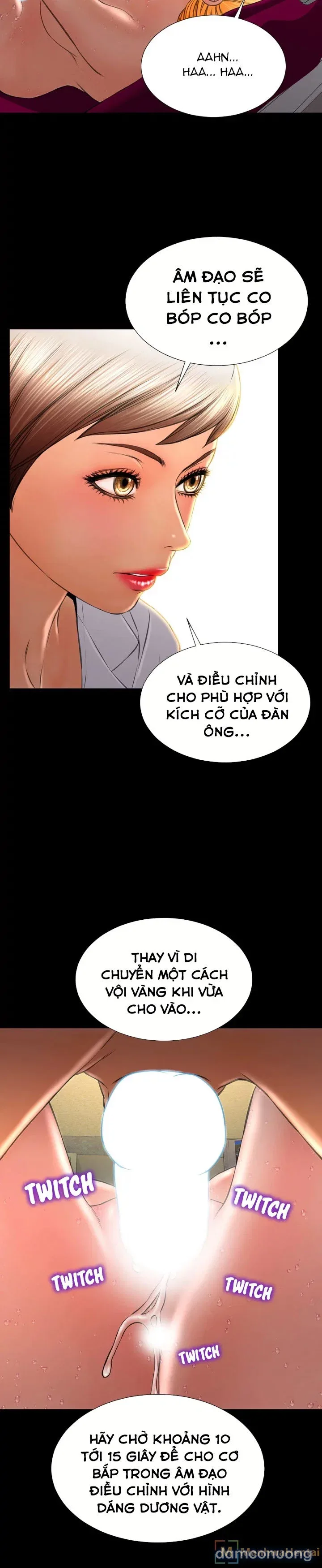 Em gái bán hàng sextoy 