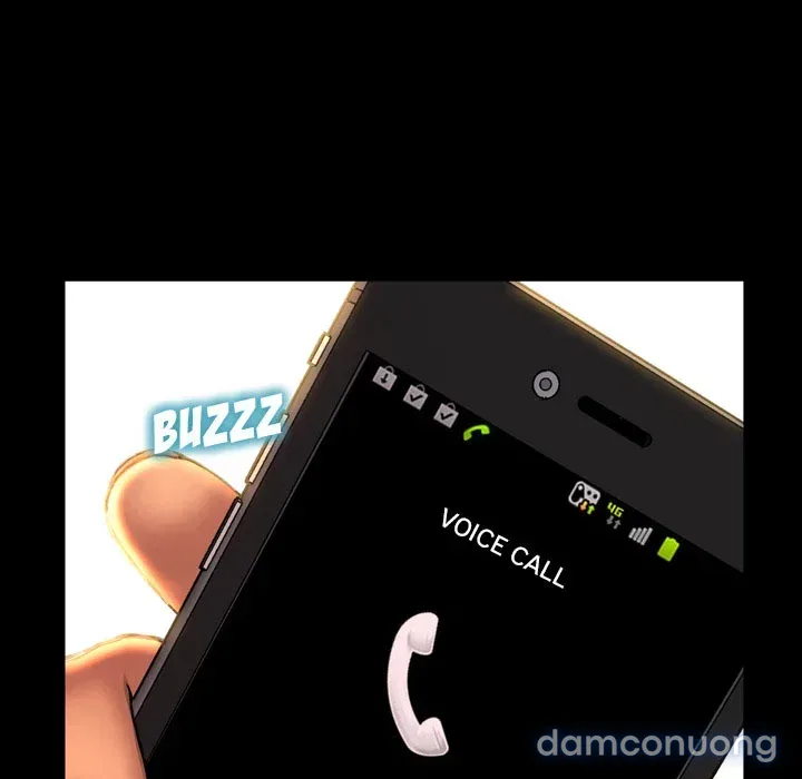 Em gái bán hàng sextoy 