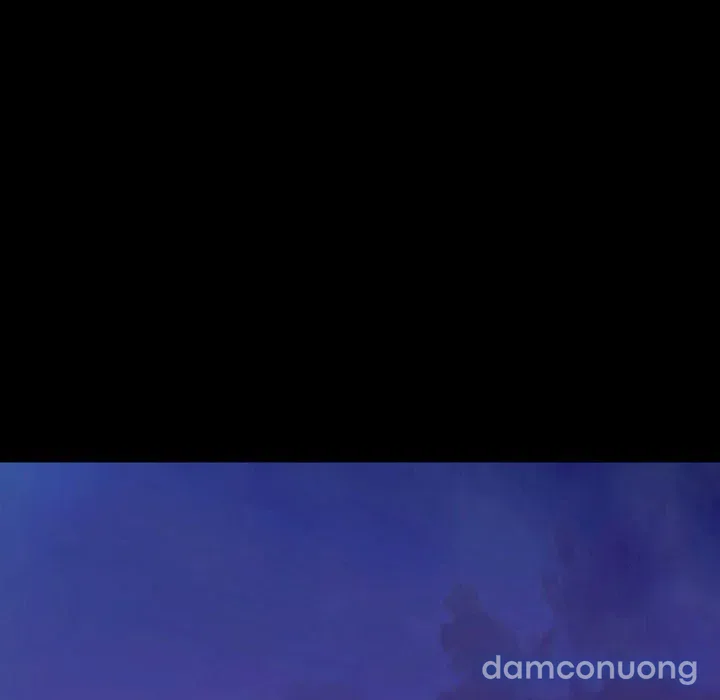 Em gái bán hàng sextoy 