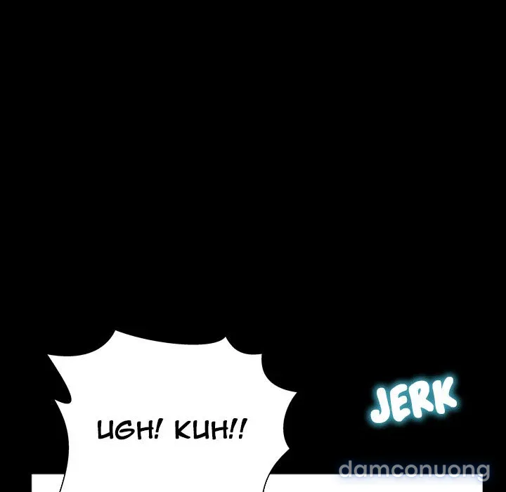 Em gái bán hàng sextoy 