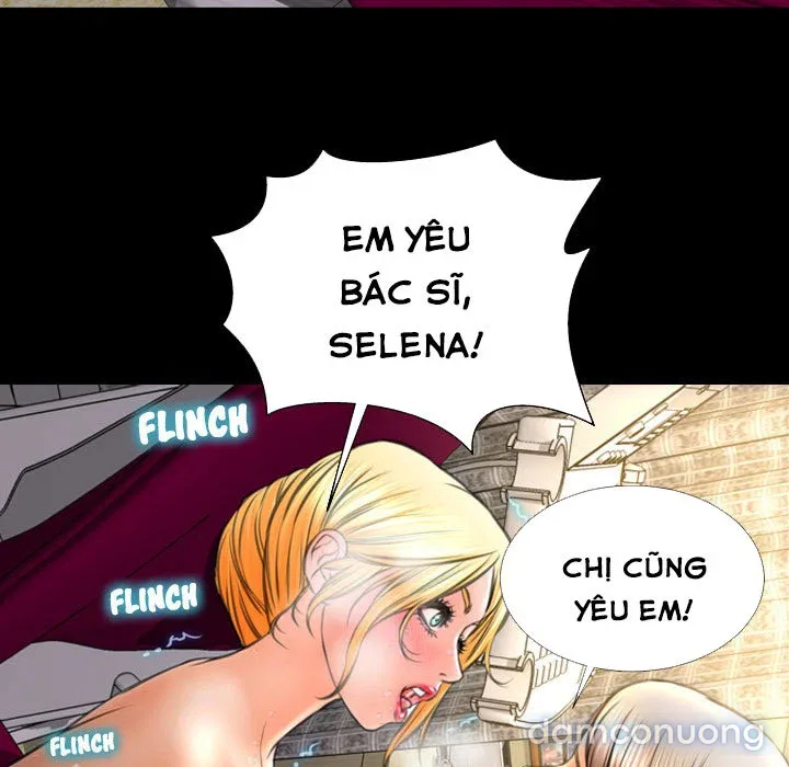 Em gái bán hàng sextoy 