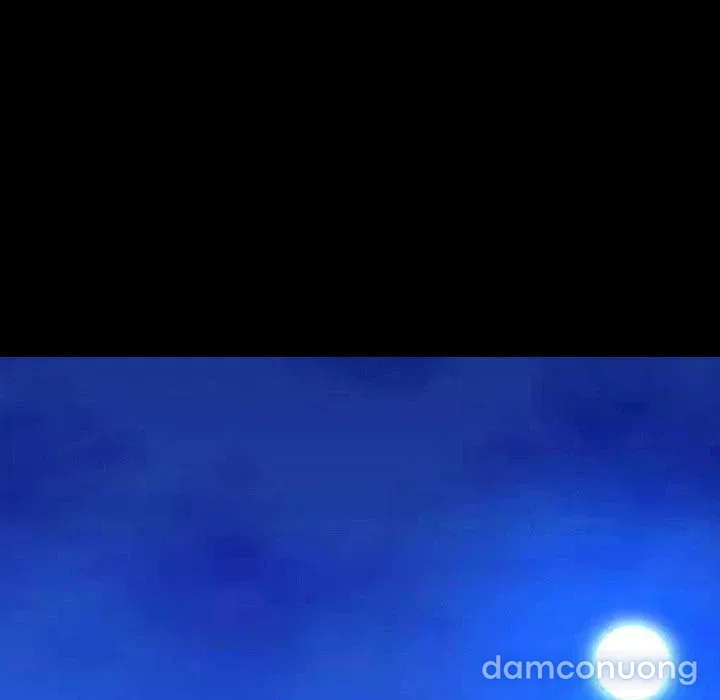 Em gái bán hàng sextoy 