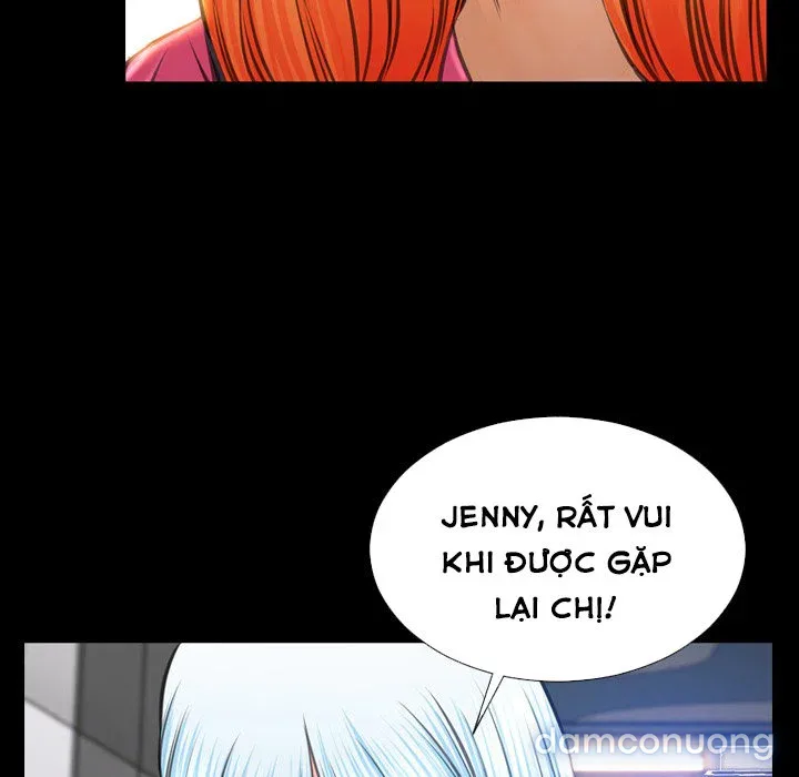 Em gái bán hàng sextoy 