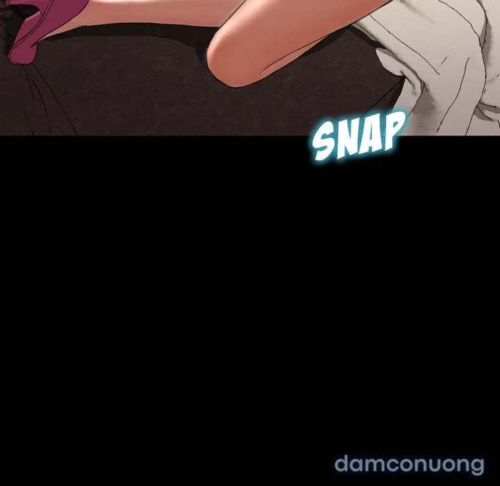 Em gái bán hàng sextoy 