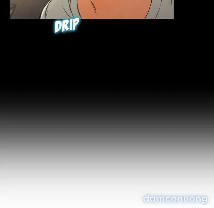 Em gái bán hàng sextoy 